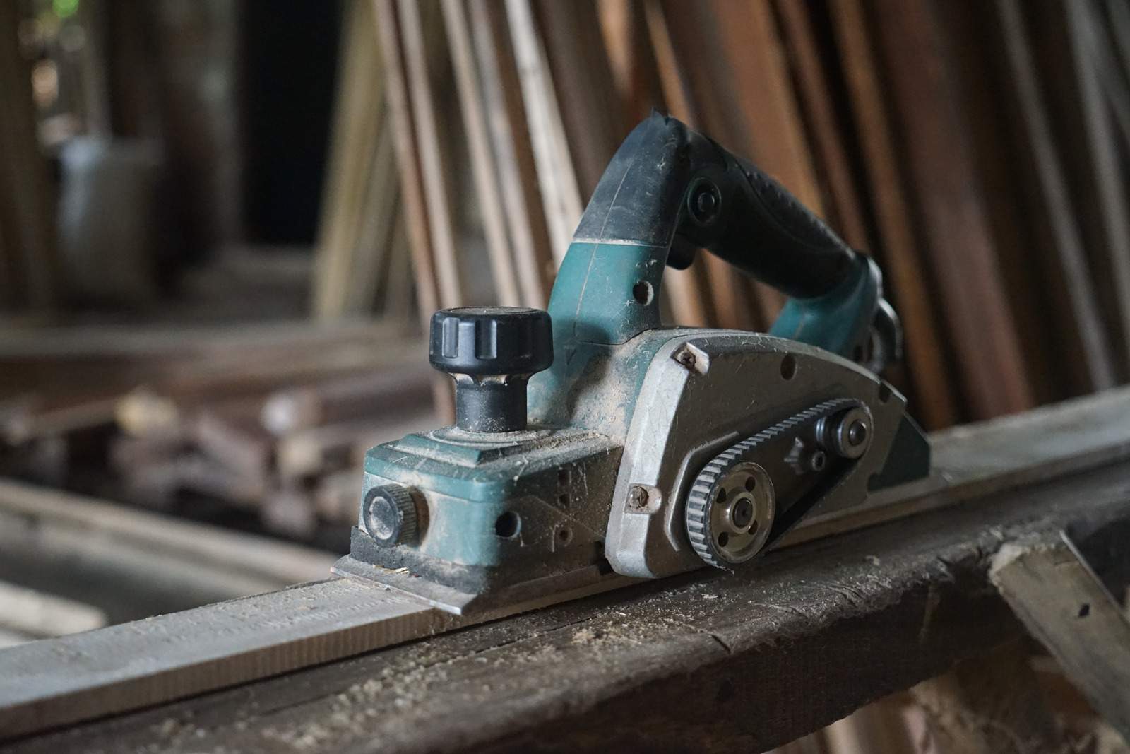 กบไสไม้แบบใช้มือ